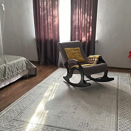 B&B Apart Atyraū Eksteriør bilde